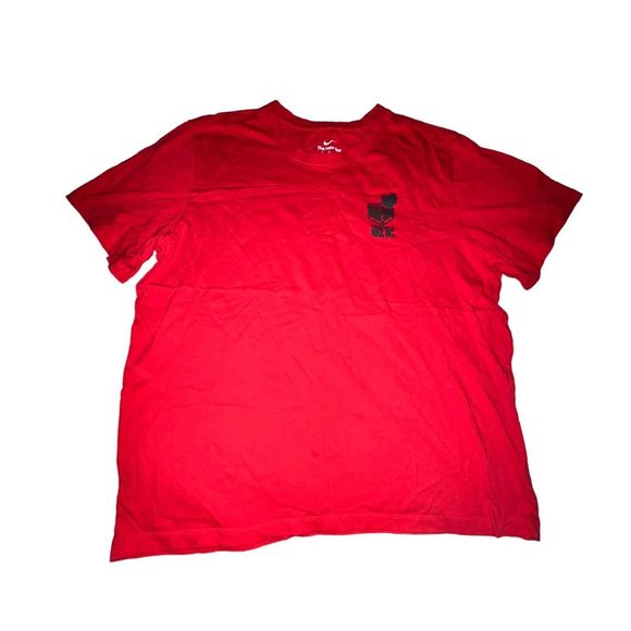 Nike Other - NWOT Men’s Nike Basketball Tee XL